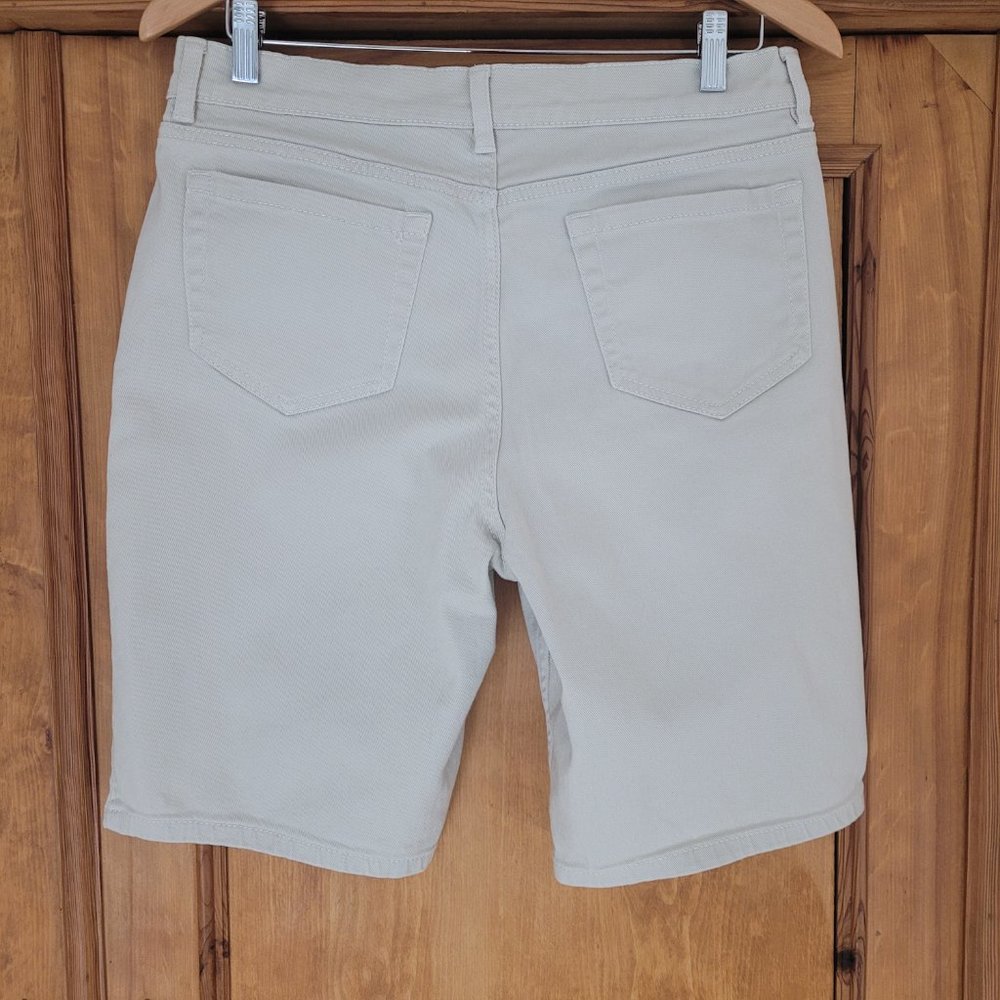 Stretch Denim Stretchy High Rise Bermuda Shorts By Denim & Co. Size 8 - Picture 7 of 11